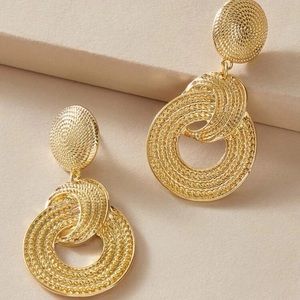 1 pair textured metal, round drop earrings, metal color gold